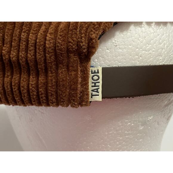 Tahoemade THE 'LAKE' 5-PANEL A larger fitting thick-waled corduroy 5-panel cap. - Picture 9 of 13